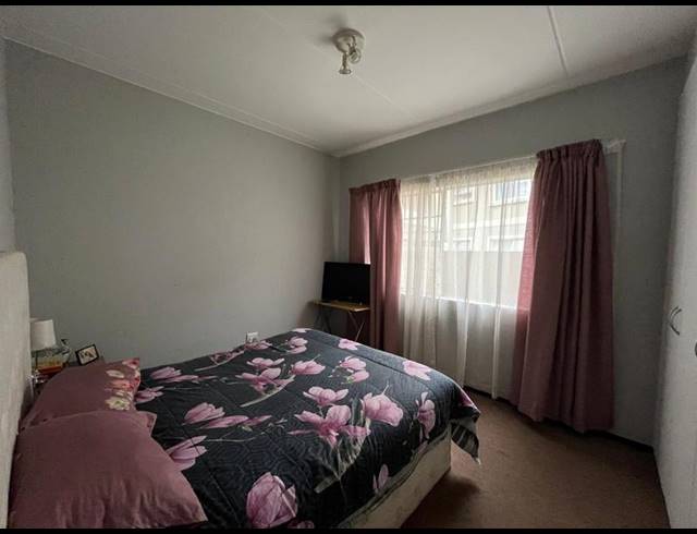 2 BEDROOM PROPERTY TO RENT IN RYNFIELD